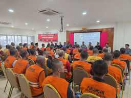 DPD Kongres Advokat Indonesia Jawa Timur Berikan Penyuluhan Dan Konsultasi Hukum Secara Gratis Kepada Ratusan Tahanan