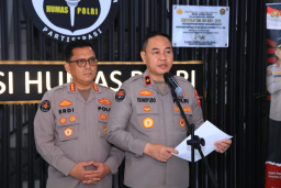 *Polri Sampaikan Duka Cita dan Kerahkan Bantuan Evakuasi dalam Insiden KM Tunu Pratama Jaya*