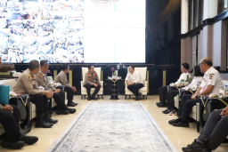 Ciptakan Kota Aman, Walikota Eri Cahyadi dan Kapolres Pelabuhan Tanjung Perak Sepakati Kolaborasi Strategis