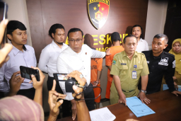 *Polisi Amankan Dukun Cabul Tipu Korban Dengan Dalih Dihamili Genderuwo*