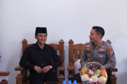 *Perkuat Sinergitas Jaga Kamtibmas, Kapolres Madiun Kunjungi Ketua Umum Perguruan Silat*