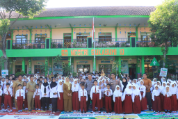 *Antisipasi Bullying, Polres Probolinggo Kota Gelar Sosialisasi Perlindungan Anak di Sekolah*