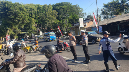 Polres Bondowoso Siaga 24 Jam Antisipasi Antrian BBM di SPBU Imbas Jalur Gumitir Ditutup Sementara