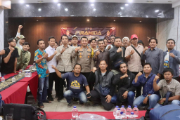 Perkuat Sinergitas Melalui Piramida Kapolres Probolinggo Ajak Awak Media Jaga Kamtibmas