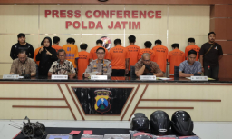 Polda Jatim Ungkap Jaringan Curanmor di 4 Kota Amankan 12 Tersangka*