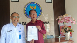 Ketua DPRD kota surabaya menjadi teladan nyata untuk memerangi Penyalahgunaan Narkoba.