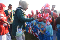 Peringati Hari Anak Nasional, Bunda PAUD se Kabupaten Sidoarjo Deklarasikan 1 Tahun PAUD Pra SD