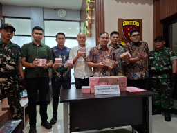 Kejari Tanjung Perak Sita Rp3,5 Miliar Terkait Dugaan Korupsi Fasilitas Pembiayaan Bank BUMN