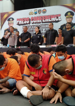 Polrestabes Surabaya Ungkap 64 Kasus Curanmor, 47 Tersangka Diamankan