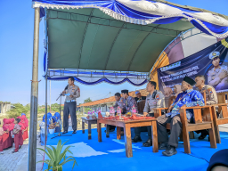 Satlantas Polres Sampang Gelar Program Police Goes to Pesantren di Yayasan Sabilillah