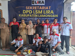 Anang Hariyanto SH Bupati, Menegaskan Bahwa LSM LIRA Di Kabupaten Lamongan Hanya Ada Satu Yang Resmi Dan Terdaftar Sah