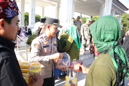 Kerapan Sapi Piala Presiden 2025 Berlangsung Meriah dan Kondusif, Polres Bangkalan Apresiasi Warga Madura