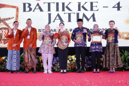 Bupati Sidoarjo Kukuhkan Pengurus Baru Dekranasda, Tegaskan Komitmen Dorong UMKM Naik Kelas