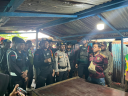 Polda Papua Barat Ingatkan Bahaya Miras dan Judi dalam Operasi Lilin Mansinam 2025