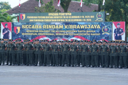 Kodam V/Brawijaya Lantik 1.018 Prajurit Baru Dalam Upacara Penutupan Pendidikan Bintara TNI AD