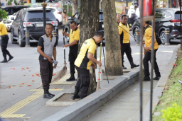 Gerakan Nasional ASRI: Polrestabes Surabaya Bersihkan Kali di JMP, Bangun Budaya Kerja Sehat dan Profesiona