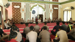 Gelar Binrohtal di Hari Pertama Puasa Ramadhan, Wakapolres Bangkalan Ajak Jalani Ibadah dengan Ikhlas