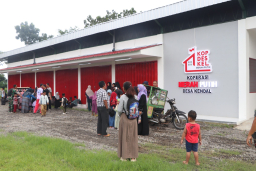 Sore Ceria di Depan KDKMP Kendal, Warga Rasakan Manfaat Sejak Dini