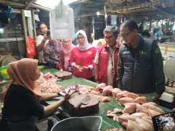 Jelang Ramadan dan Idulfitri, Tim Pengendalian Harga Pangan Jatim Pantau Pasar Pucang