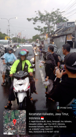 Hari ke-14 Ramadhan, Tim Takjil MAKI Jatim Bagikan 1.000 Paket untuk Masyarakat Kaliwates Jember