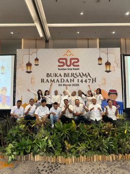 Keluarga besar PT.SUMBER URIP SEJATI mengadakan acara bukber di Hotel HARIS surabaya dengan semarak kebersamaan