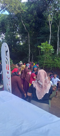 MAKI Bangsalsari Tebar Kepedulian: 100 Anak Yatim dan Dhuafa Terima Santunan, 9 Janda Lansia Dapat Bingkisan