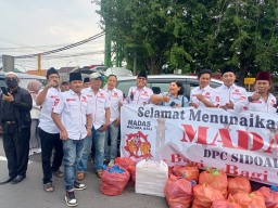 Nikmatnya Berbagi di Bulan Ramadan, MADAS Serumpun) DPC Sidoarjo Bagikan 600 Takjil dan Gelar Buka Bersama