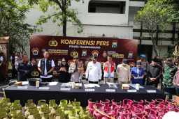 Polres Tulungagung Ungkap Kasus Penyuntikan LPG 3 Kg Dua Tersangka Diamankan