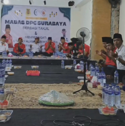 MADAS Serumpun DPC Surabaya Gelar Berbagi 7.000 Takjil, dan Haul Almarhum H. Berlian Ismail Marzuki