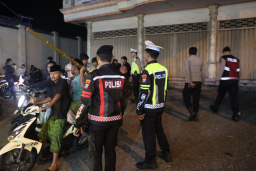 Jaga Kamtibmas, Polres Bangkalan Bubarkan Kerumunan Warga Hendak Balap Liar