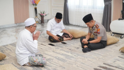 Silaturahmi ke Ponpes Alhidayah Asshomadiyah , Kapolres Pasuruan Tekankan Kolaborasi Jaga Keamanan