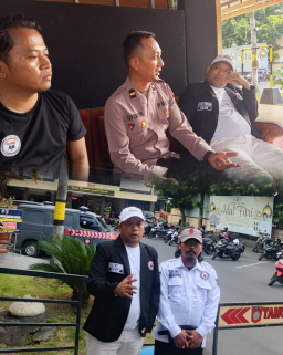 Ketua KWI Klarifikasi ke Polres Lumajang,Empat Terduga OTT Pungli Tumpak Sewu Bukan Dilepas,tapi Wajib Lapor