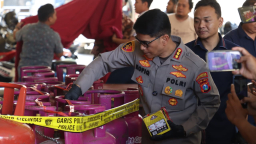 Kelangkaan LPG Terjawab: Polresta Banyuwangi Bongkar Sindikat Pengoplos, Selamatkan Negara dari Kerugian Ratusan juta