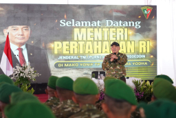 Pangdam V/Brawijaya Dampingi Menhan RI Tinjau Kesiapan Yonif TP 836/BY di Probolinggo