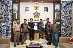 *Karantina Jawa Timur Tahan 39.927 Benih Lobster Ilegal Tujuan Vietnam*