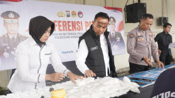 Polres Mojokerto Kota Menggelar Konferensi Pers Ungkap Kasus Narkoba Periode Januari Hingga April 2026.