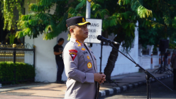 Kapolrestabes Surabaya Pimpin Pengamanan May Day 2026, Tekankan Sikap Pelayanan Humanis