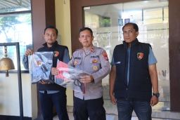 Polsek kenjeran amankan resedivis, bobol rumah saat di tinggal mudik