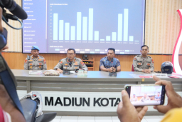 *Polres Madiun Kota Ungkap Dua Kasus Curanmor Amankan 2 Tersangka*