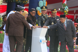 Membangun fondasi di Gedung Negara Grahadi Menuju Indonesia Emas