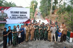 Jembatan Perintis Garuda Rampung, Pangdam Rudy Soroti Inovasi Penguatan Konstruksi