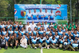 Penguatan Soliditas Prajurit, Pangdam V/Brawijaya Hadiri Olahraga Bersama di Lapangan 84jay