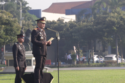 Gelar Upacara Hari Lahir Pancasila, Wakapolda Jatim : Pancasila Kunci Persatuan Bangsa di Tengah Ancaman Global