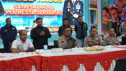 Polresta Sidoarjo Ungkap Peredaran Narkotika Jaringan Internasional, Dua WNA Diamankan