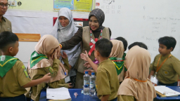 Tertarik Kepemimpinan Perempuan, SD Muhammadiyah 3 Ikrom Taman Undang Podcast Wabup Sidoarjo