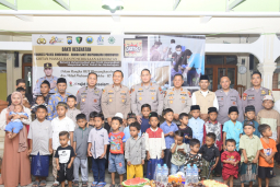 Hari Bhayangkara ke - 80 Polres Bondowoso Gelar Khitan Massal dan Cek Kesehatan Gratis