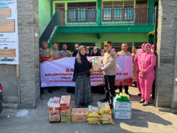 Sambut Hari Bhayangkara ke-80, Polsek Krembangan Gelar Bakti Religi dan Salurkan Sembako ke Panti Asuhan