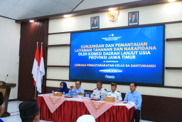 Dengarkan Langsung Testimoni Warga Binaan, Komda Lansia Jatim Puji Pelayanan Lansia di Lapas Banyuwangi
