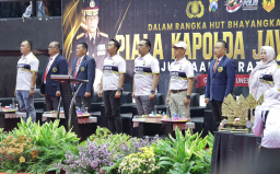*Hari Bhayangkara ke - 80, Polda Jatim Buka Kejuaraan Karate Kapolda Cup 2026 Momentum Lahirkan Atlet Berprestasi*