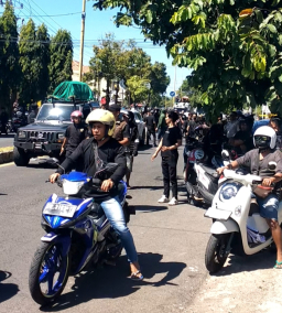 Serbu Tambang Datangi Mapolresta Banyuwangi, Keranda Jadi Simbol Matinya Keadilan